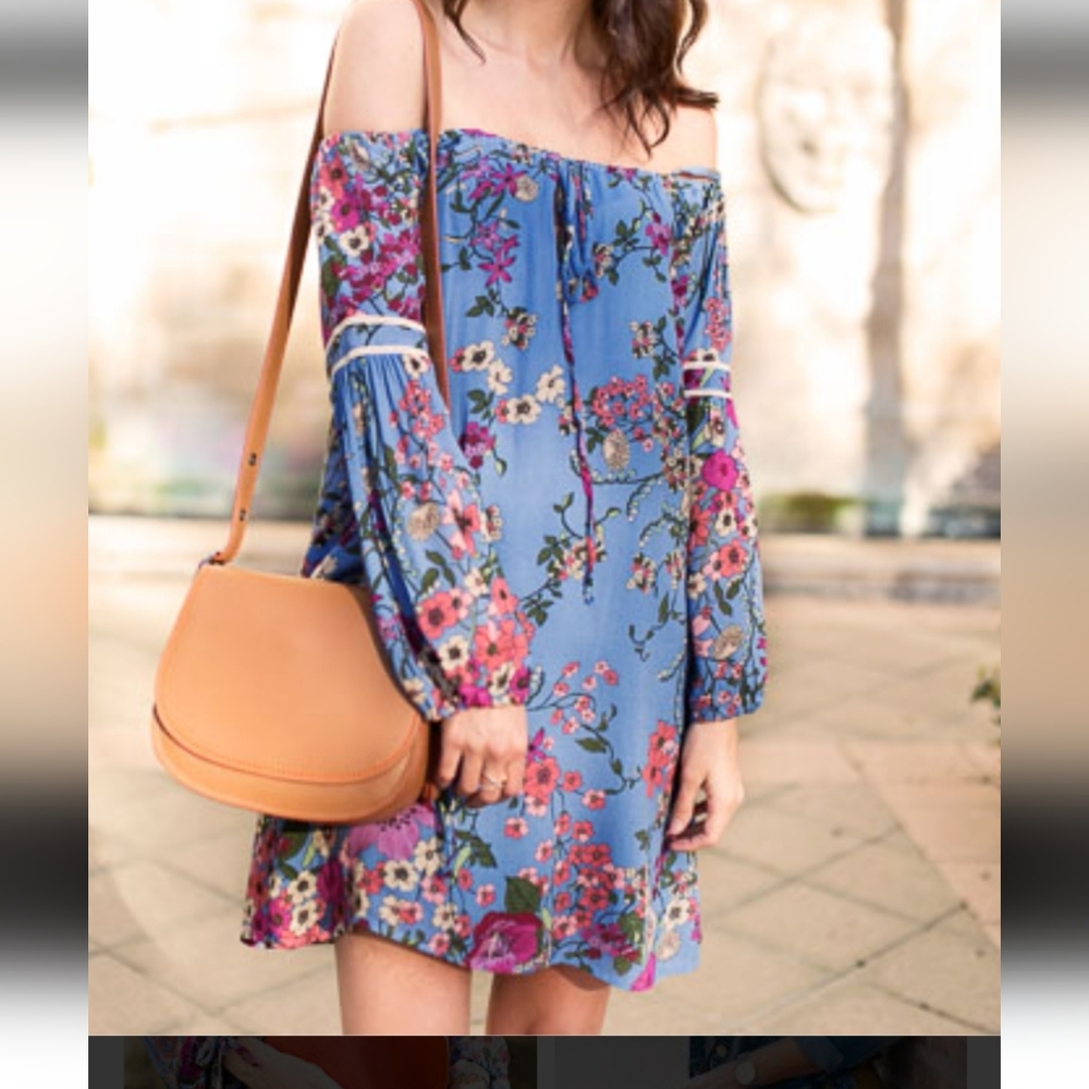 WAYF Cold Shoulder Dress in Blue Botanical
